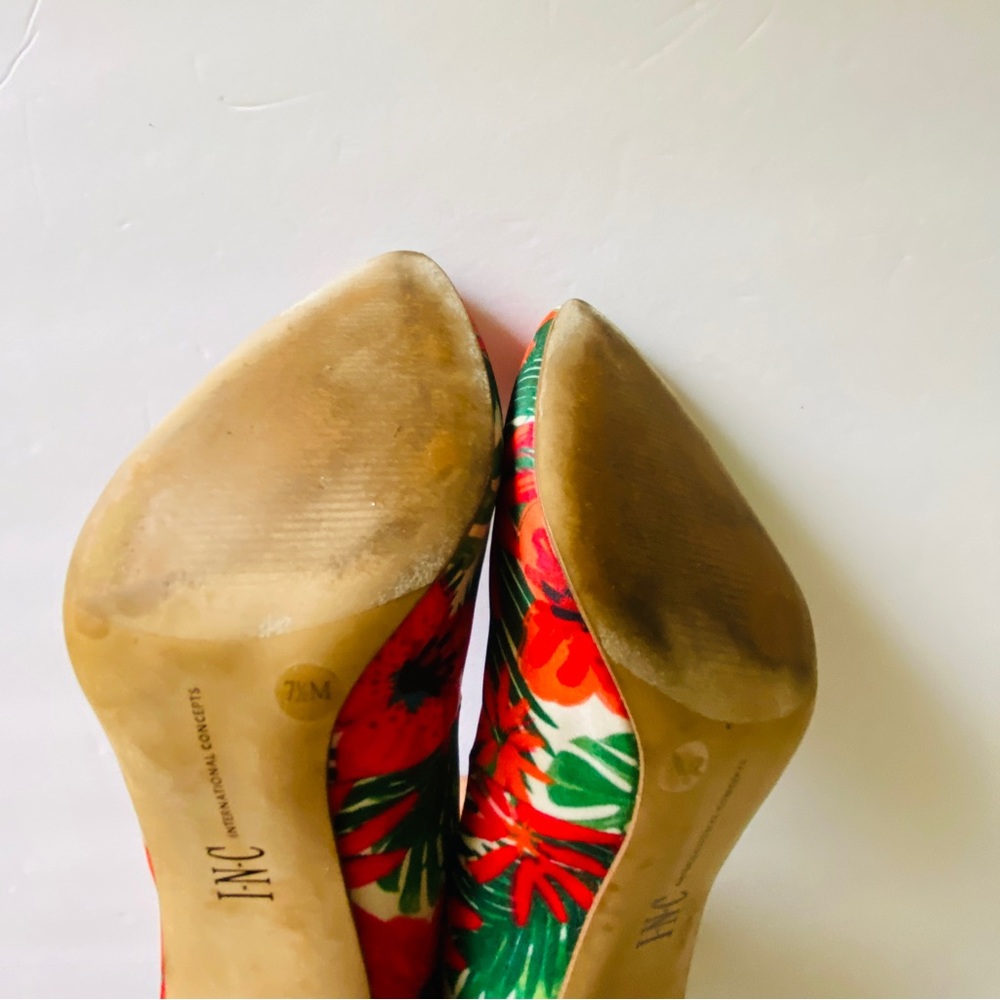 INC INTERNATIONAL CONCEPT Shoes Zitah5 Pointed-Toe Heels Tropical Multi Sz 7.5 - Picture 16 of 16